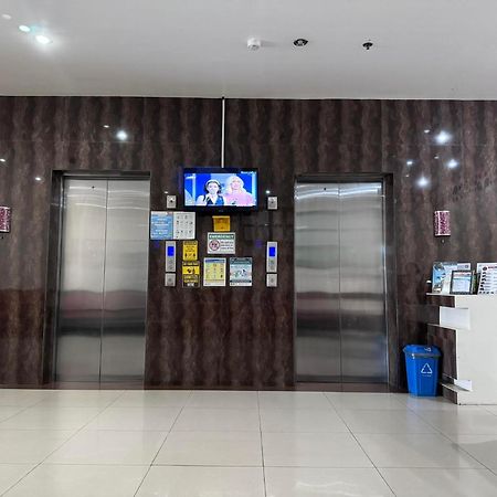 Jeamco Royal Hotel-Palawan Пуэрто-Принцеса Экстерьер фото