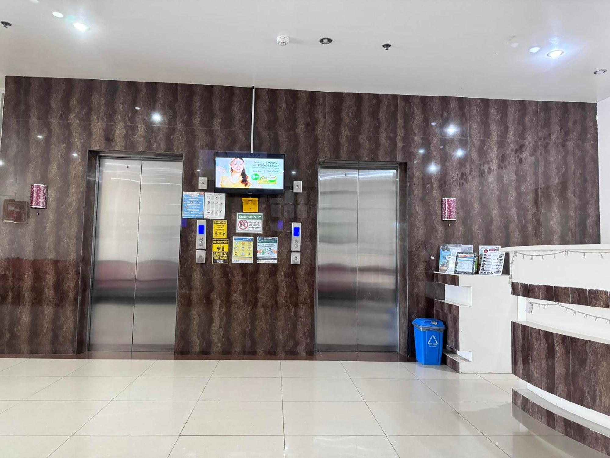 Jeamco Royal Hotel-Palawan Пуэрто-Принцеса Экстерьер фото
